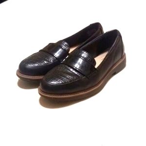 Clarks Raisie Arlie Croc Leather Loafer black casual comfort shoes